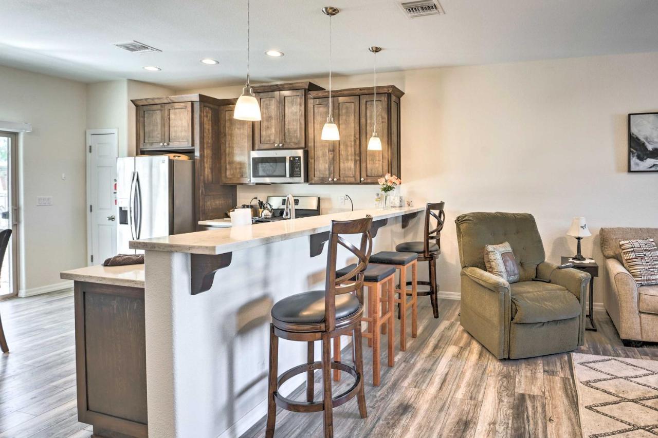 Pet-Friendly Retreat - 1 Block To Colorado River! Bullhead City Εξωτερικό φωτογραφία